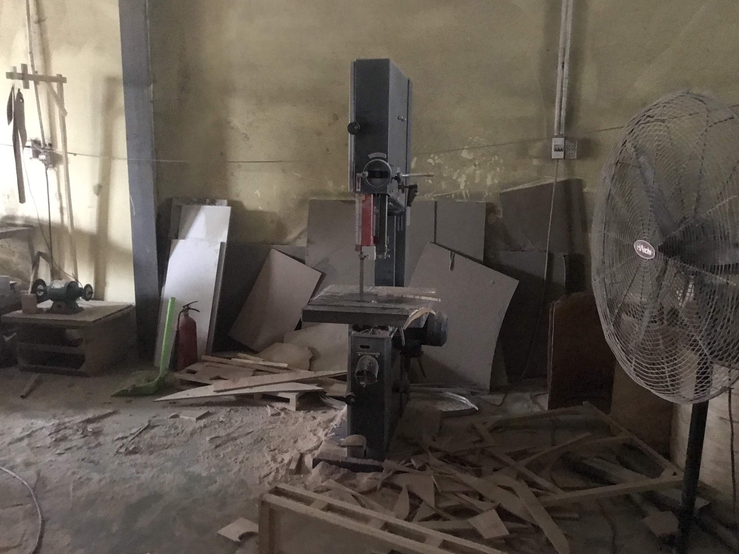 wood cutting machine (3).jpg